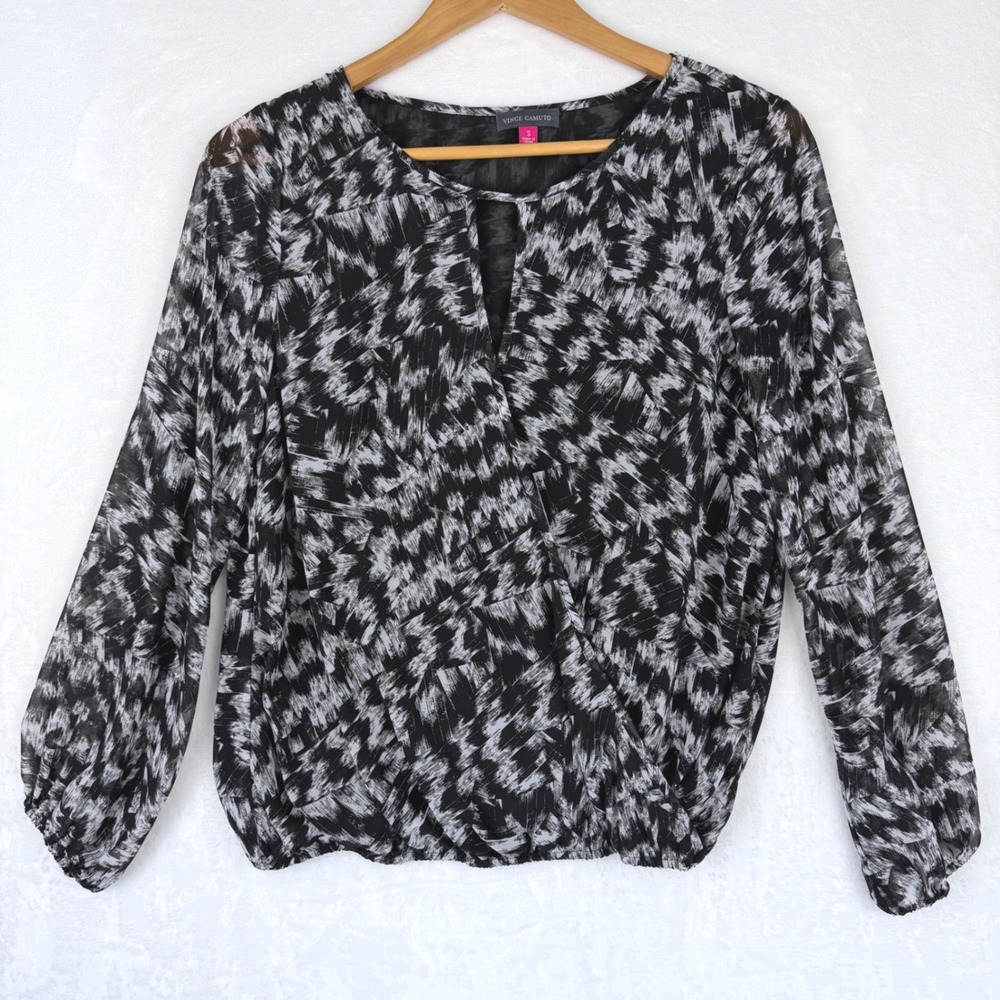 Vince Camuto Black White‎ Abstract Brushstroke Surplice Blouse Keyhole Lined Sm